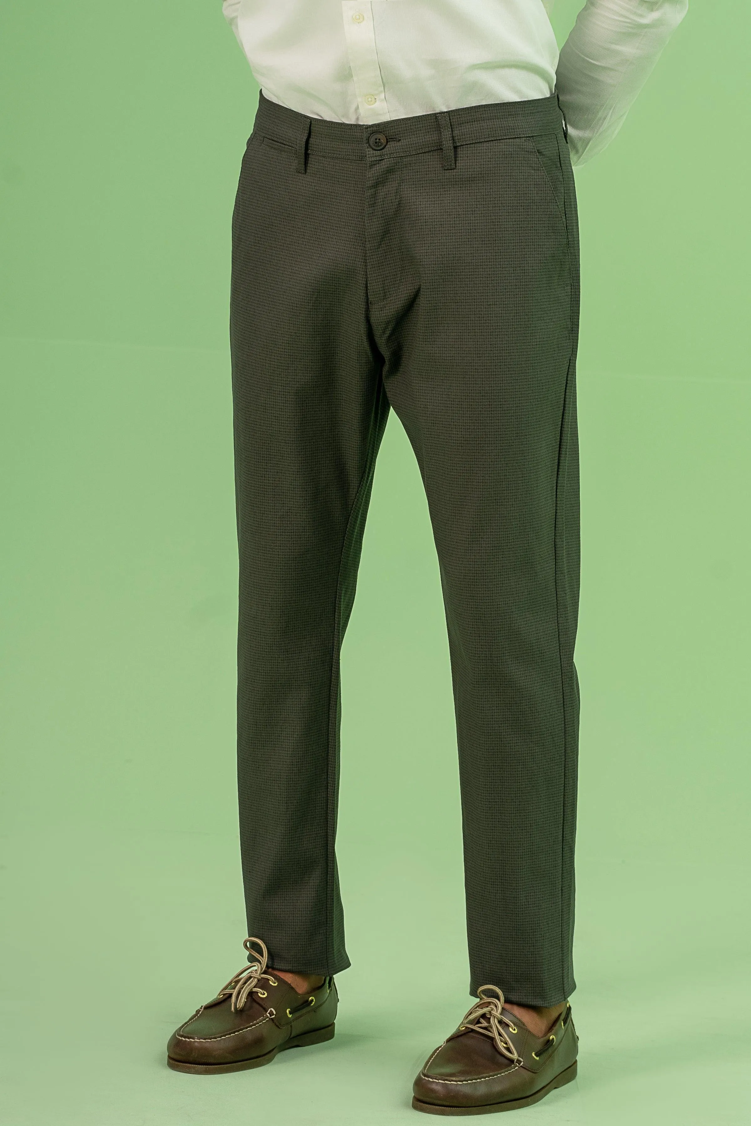 CROSS POCKET SELF TEXTURED PANT DARK OLIVE