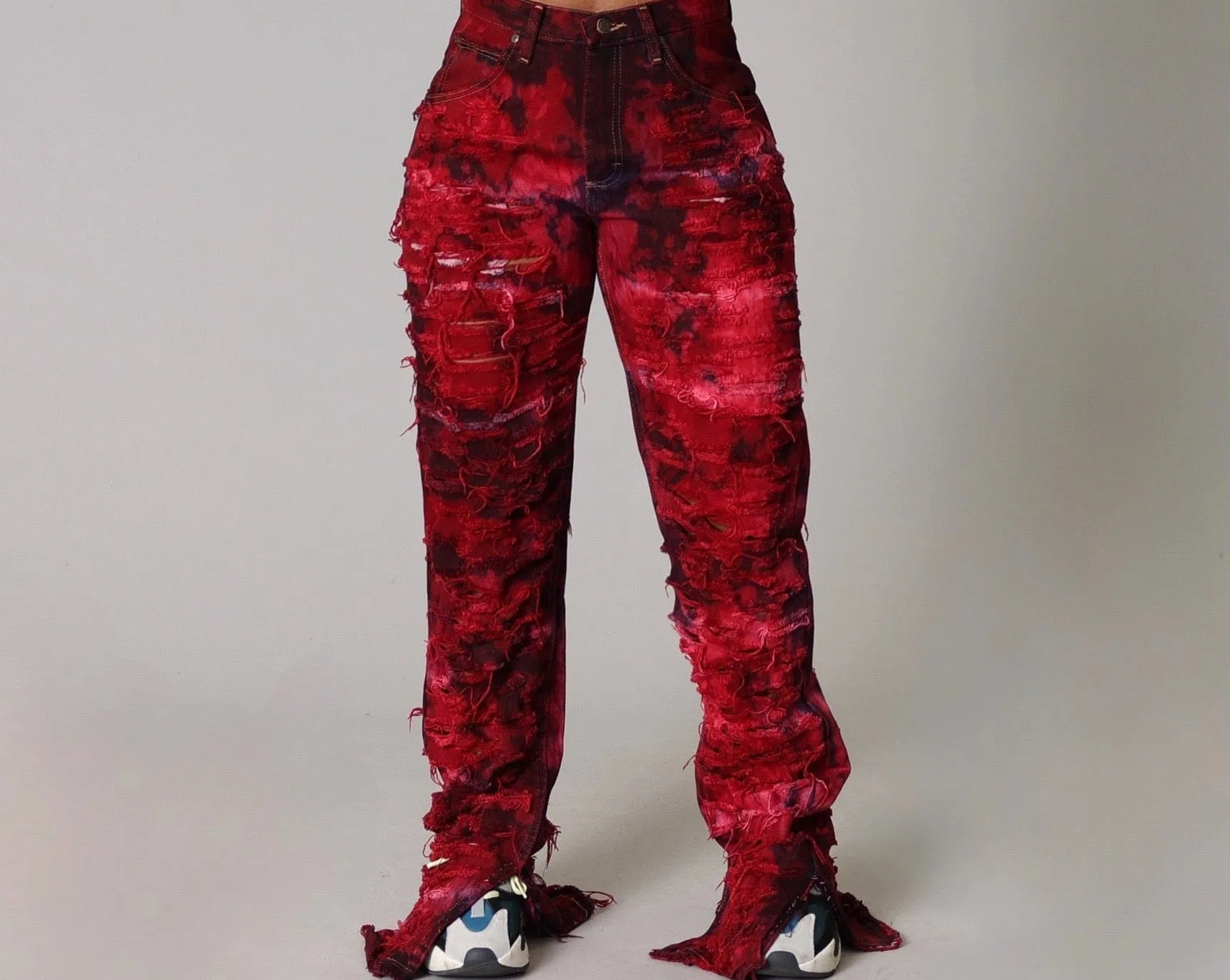 RED DYED SHREDDED DENIM