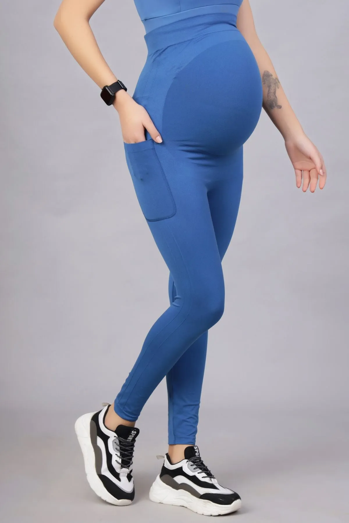 Seamless Adaptable Bump Support Federal Blue Maternity Leggings