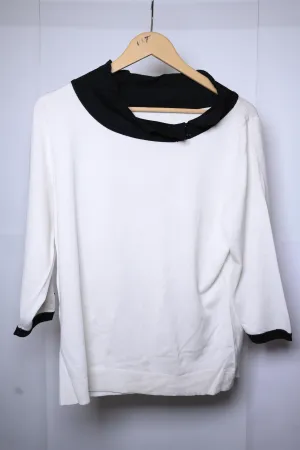 Thriftyfy Full-Sleeve White Winter Blouse with Black Collar – Classic Elegance Redefined