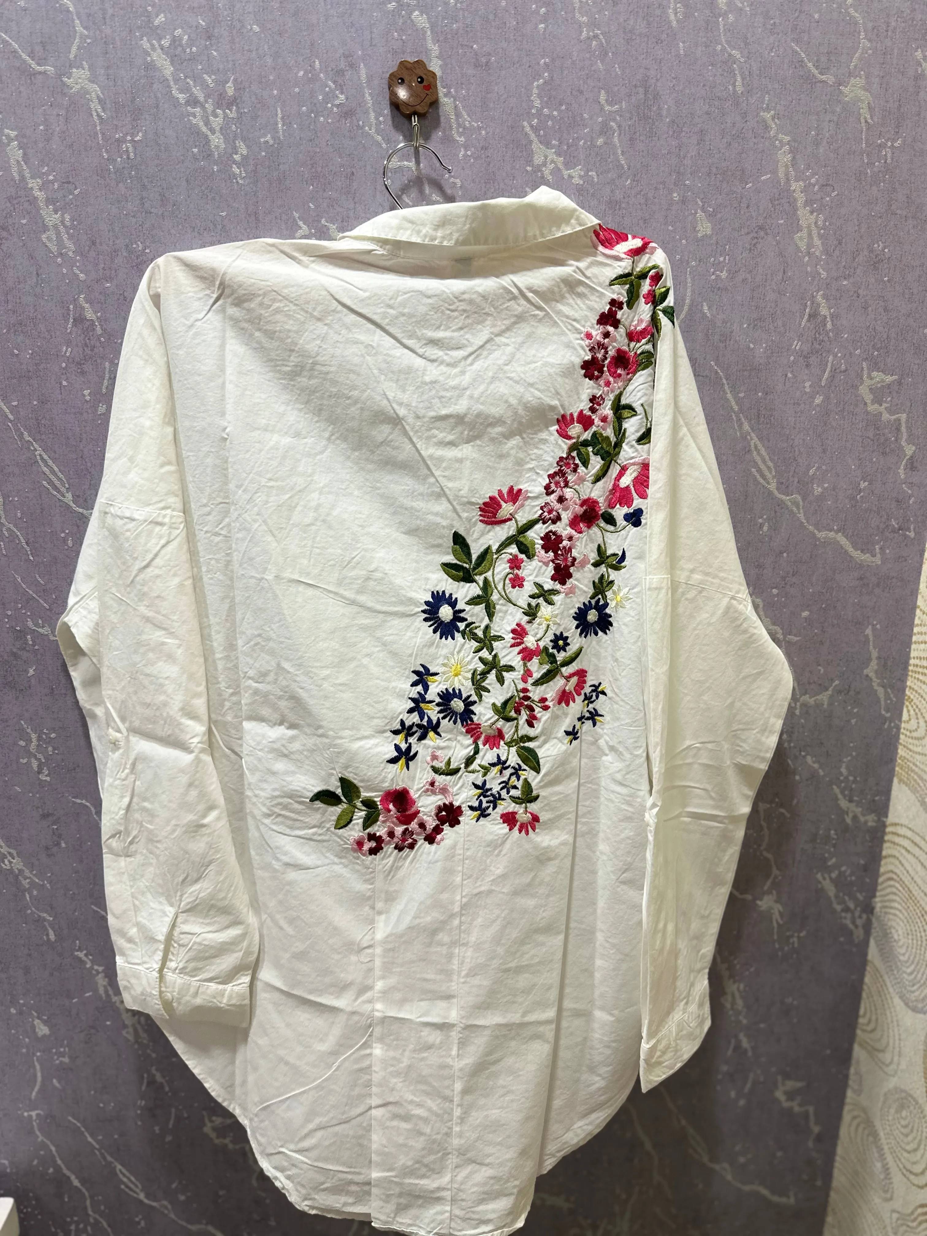 White Embroidery Shirt