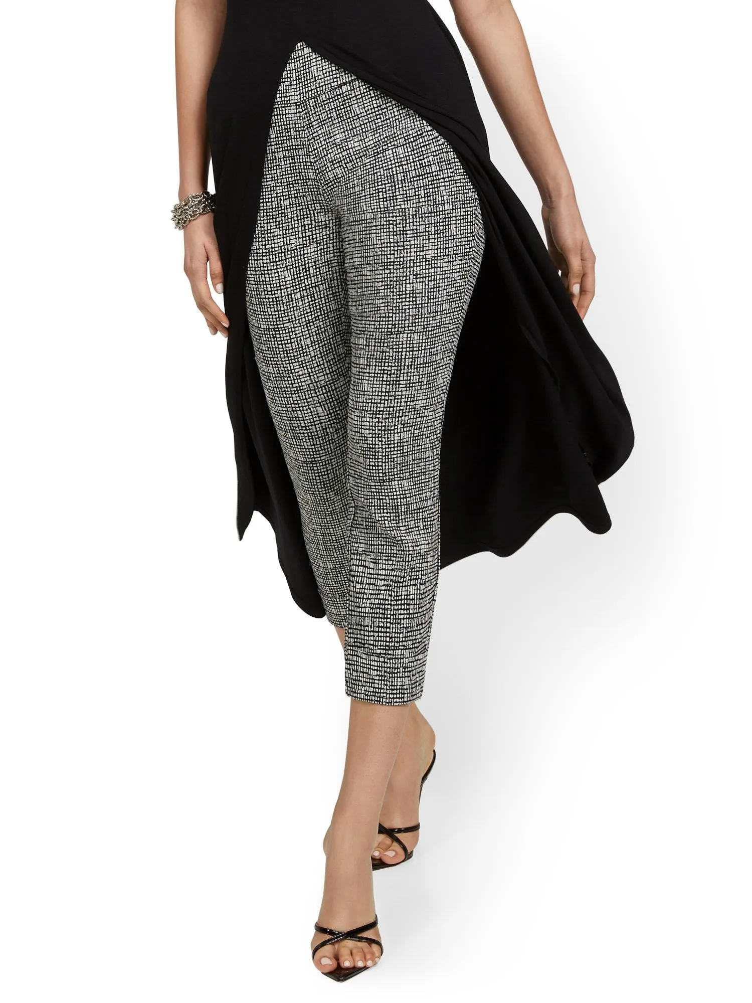 Whitney High-Waisted Pull-On Slim-Leg Capri Pant - Crosshatch